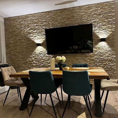 3 Raum City-Apartment - 5Min Zum Hbf Grupello-1 Düsseldorf Dış mekan fotoğraf