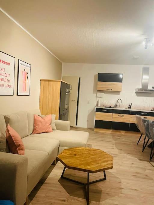 3 Raum City-Apartment - 5Min Zum Hbf Grupello-1 Düsseldorf Dış mekan fotoğraf